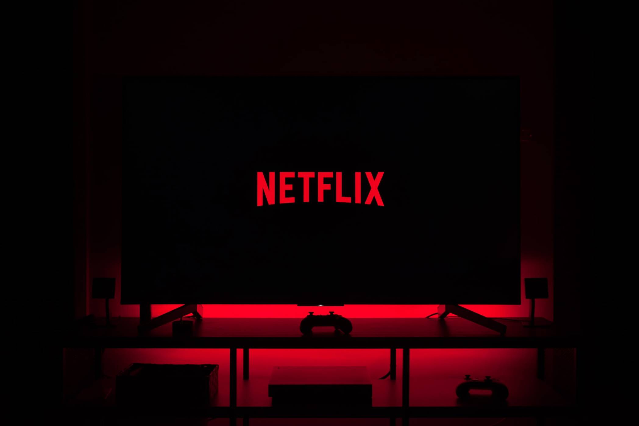 По-евтиният план на Netflix с реклами може да не работи на вашето устройство