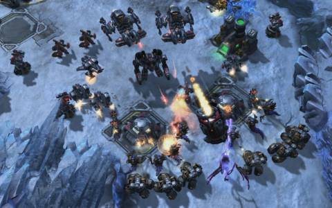 Идеята за нова StarCraft игра вълнува шефа на Xbox