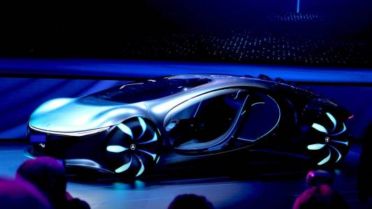 Концептуалният автомобил на Mercedes-Benz за Avatar е като футуристичен блян (ВИДЕО)