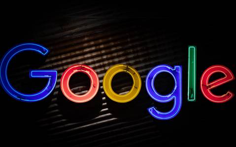 Google поясни, че Bard не може да разкрива корпоративни тайни 