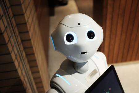 OpenAI работи върху хуманоиден робот