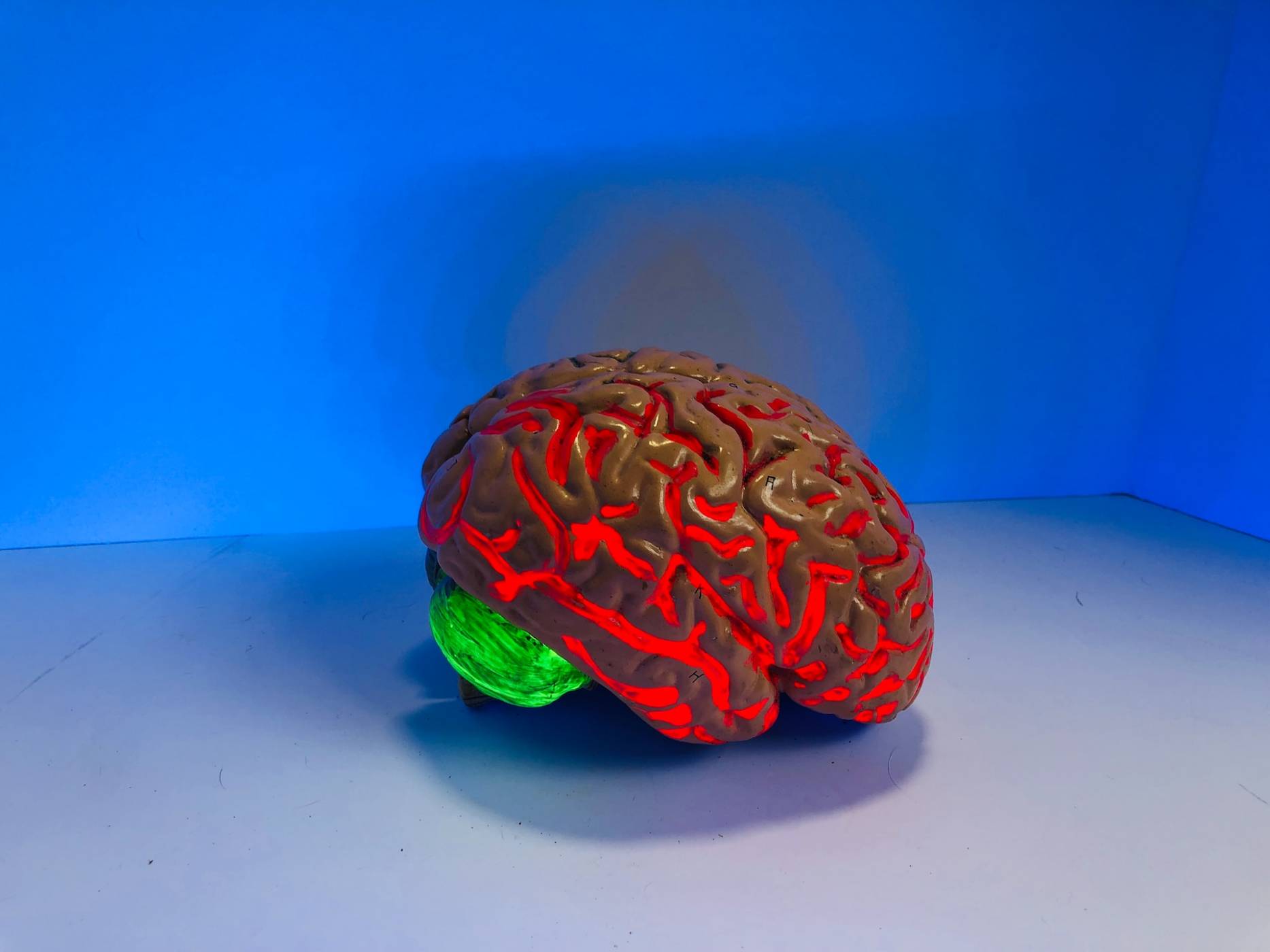 Новото подразделение в DeepMind на Google захапа ChatGPT