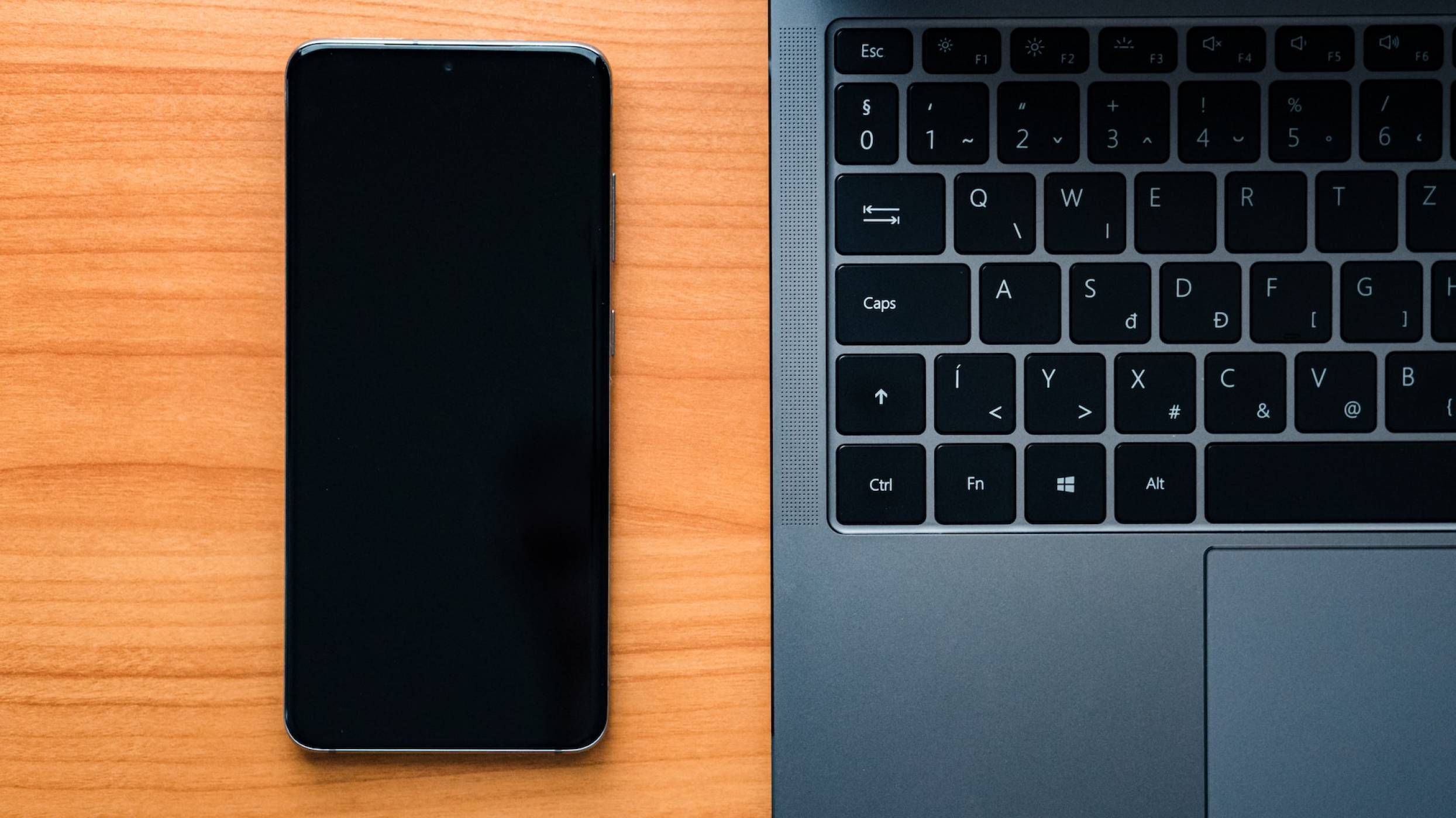 Kонцепция на Windows 11 Mobile представя модерна мобилна операционна система от Microsoft