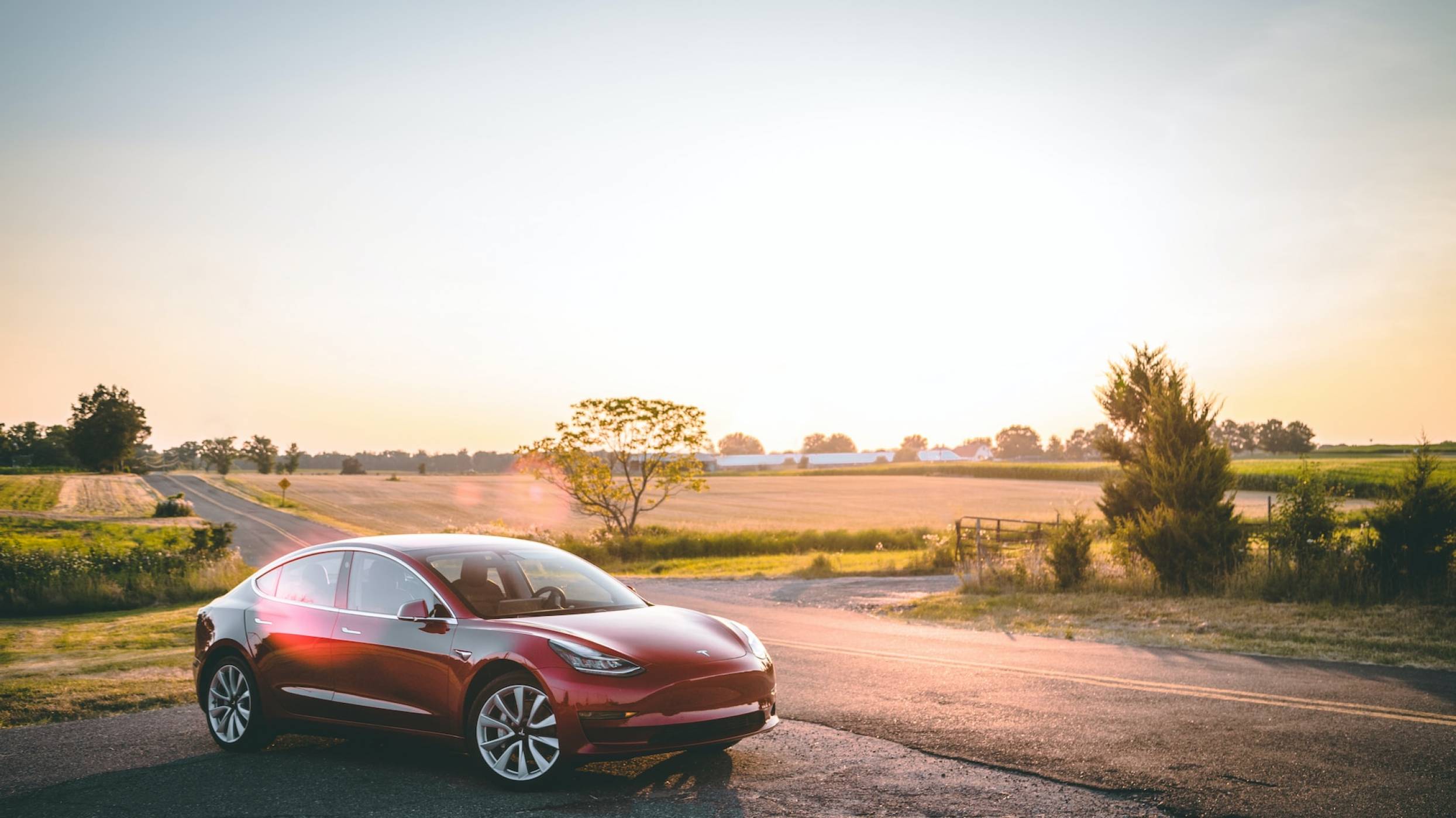Tesla няма да произвежда Model S и Model X с десен волан 