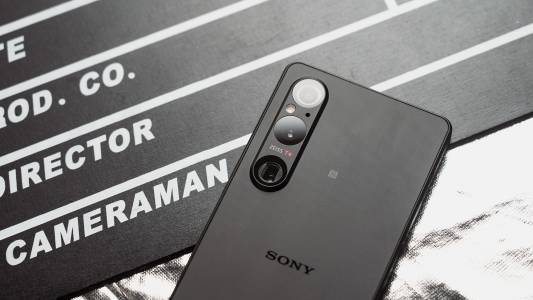 Sony Xperia 1 V – недооценен шедьовър (РЕВЮ)