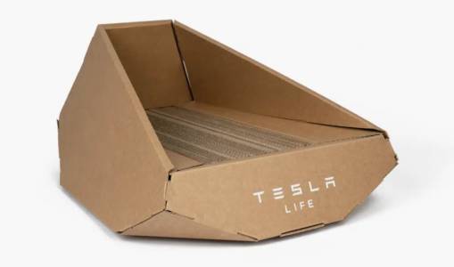 Tesla продава котешко легло в стила на... Cybertruck