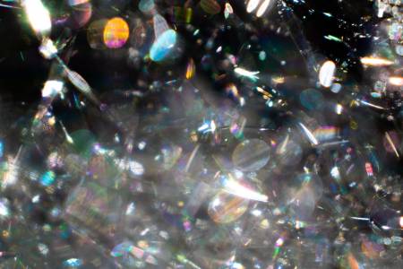 Фонтани от диаманти изригват от центъра на Земята