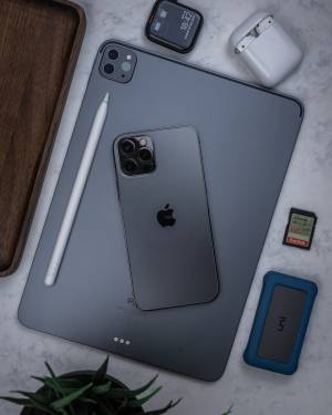 iPhone 15 Pro Max ще бъде най-лекият 6.7-инчов телефон на Apple изобщо