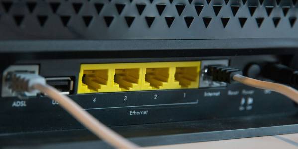 50 години след появата си Ethernet връзката е все така златен стандарт за жични комуникации