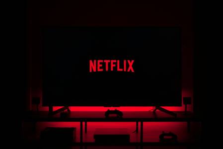 Netflix приключи с интерактивните филми и сериали