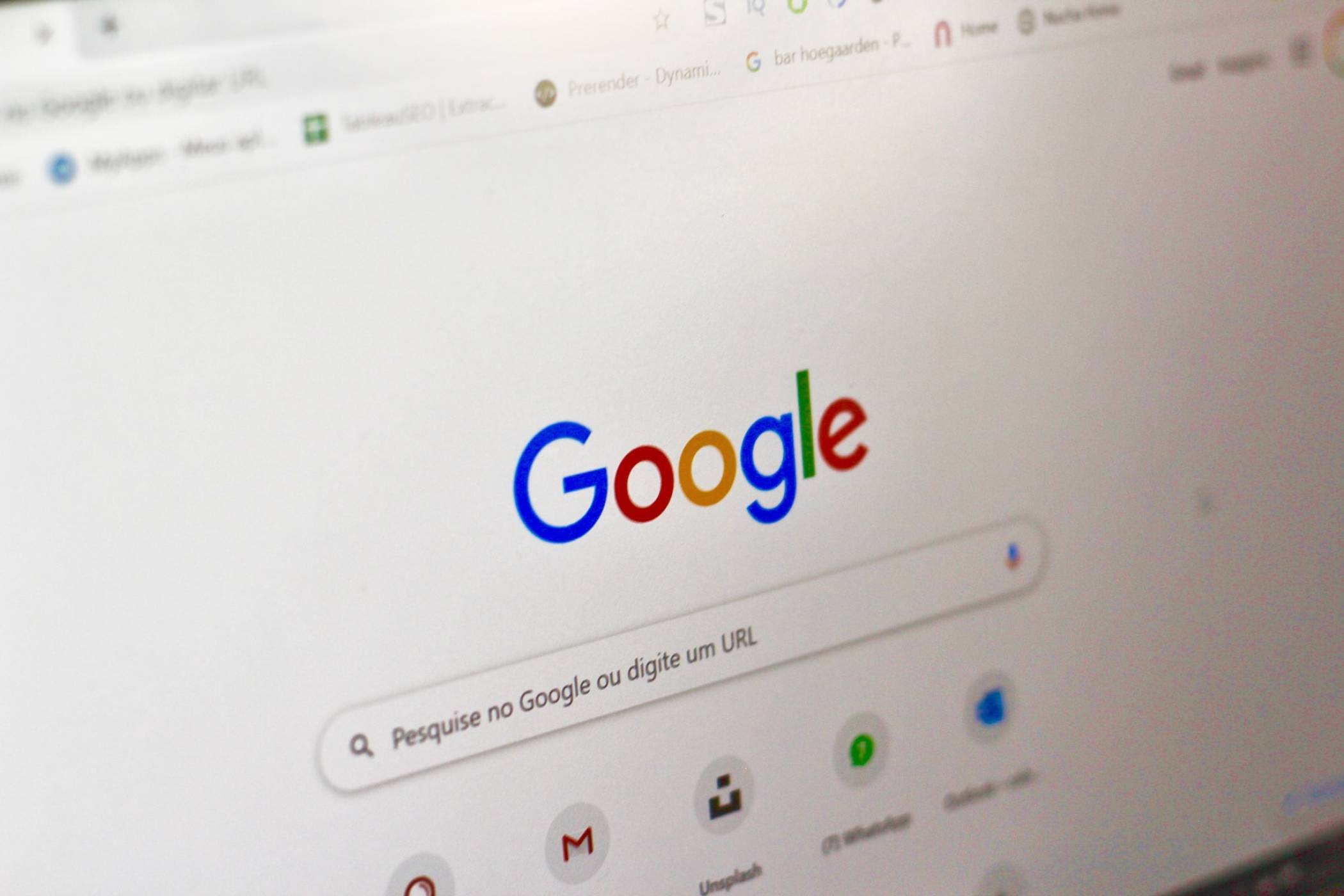 Chrome получава куп нови ИИ функции, включително генериране на тапети в стил Pixel 8
