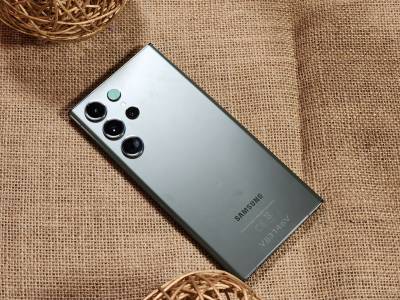 Samsung ще пусне функцията Battery AI преди премиерата на Galaxy S25