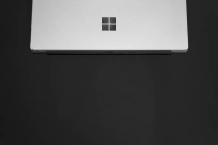 Windows 11 получава нов тапет по подразбиране и вече можете да го изтеглите 
