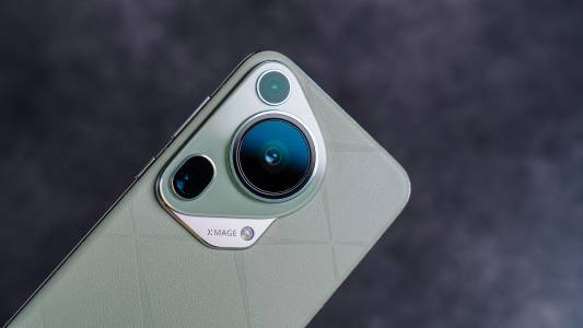 HUAWEI Pura 70 Ultra – нови стандарти в мобилната фотография (РЕВЮ)