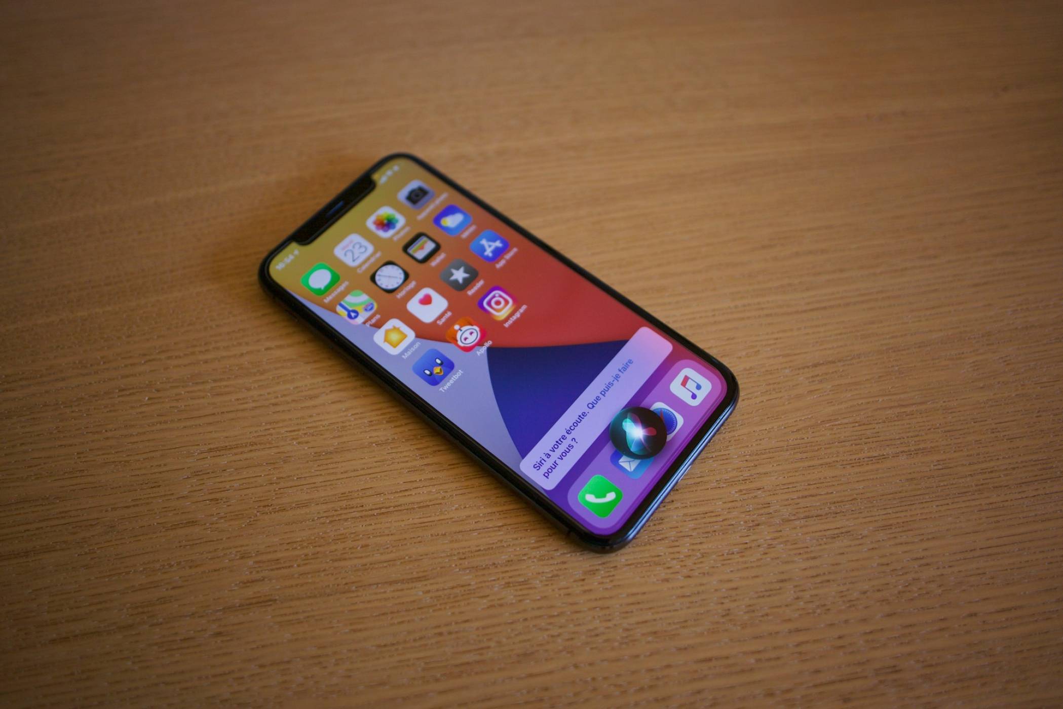 Siri с изкуствен интелект очевидно ще ви позволи да взаимодействате с приложения само с гласа си