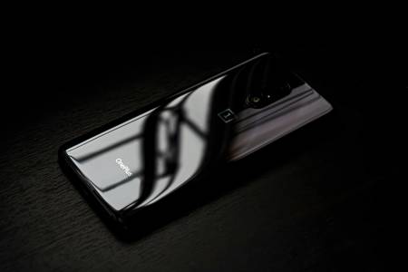 OnePlus обещава 4 години живот на батерията за всички нови телефони