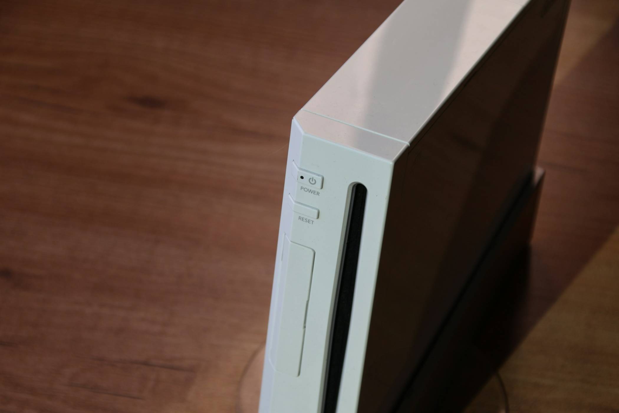 Уникалното златно Nintendo Wii за кралица Елизабет II ще бъде показано на изложението Gamescom