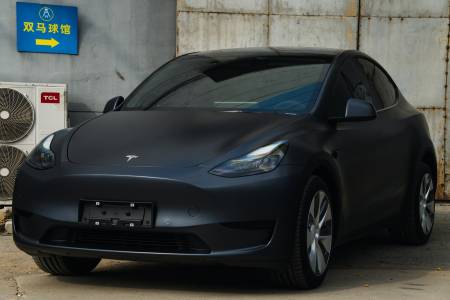 С новия си SUV YU7 Xiaomi се прицелва в Tesla Model Y