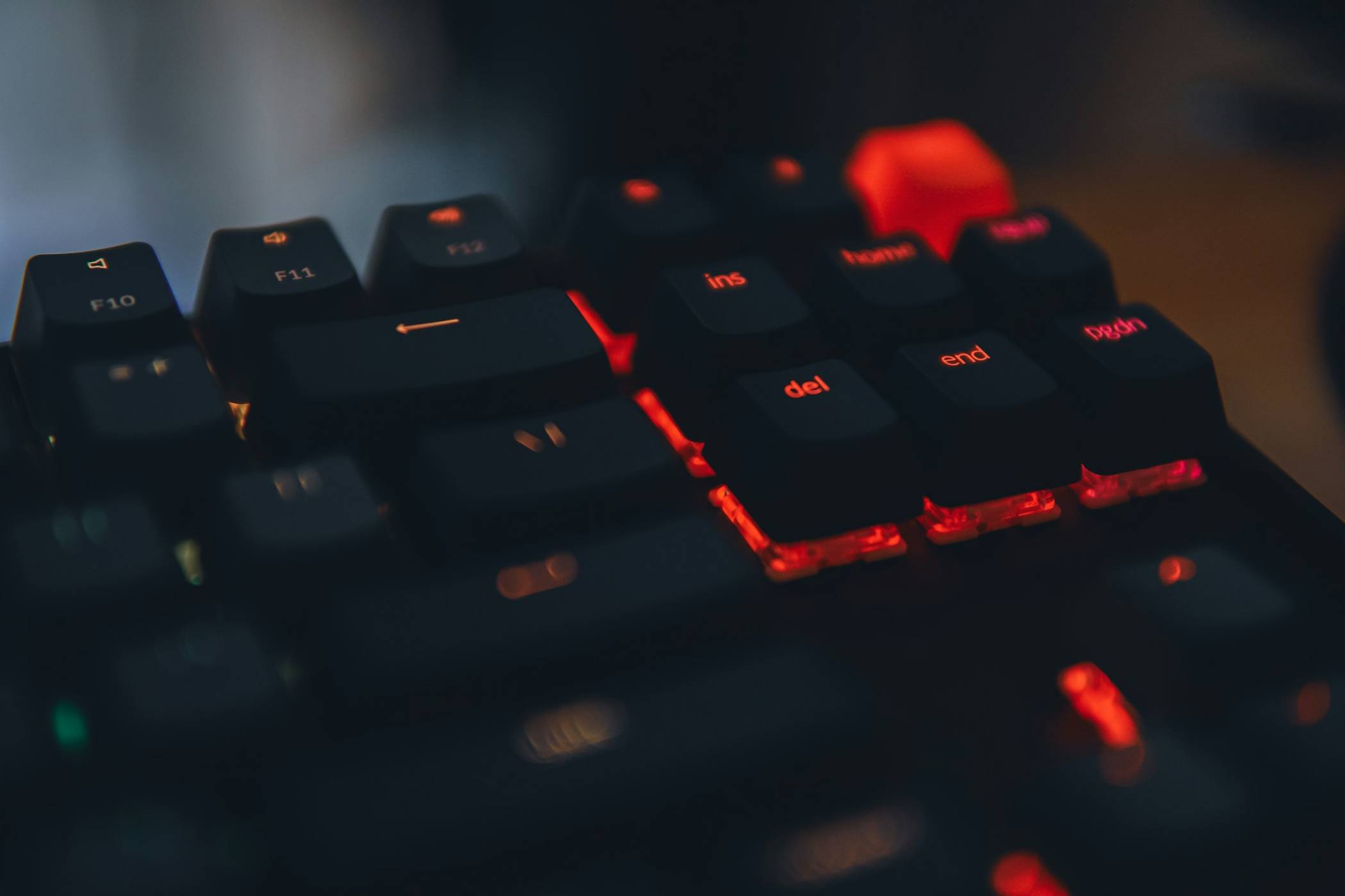 Microsoft не се интересува дали пиратствате Windows, затова го правете - според неин бивш служител