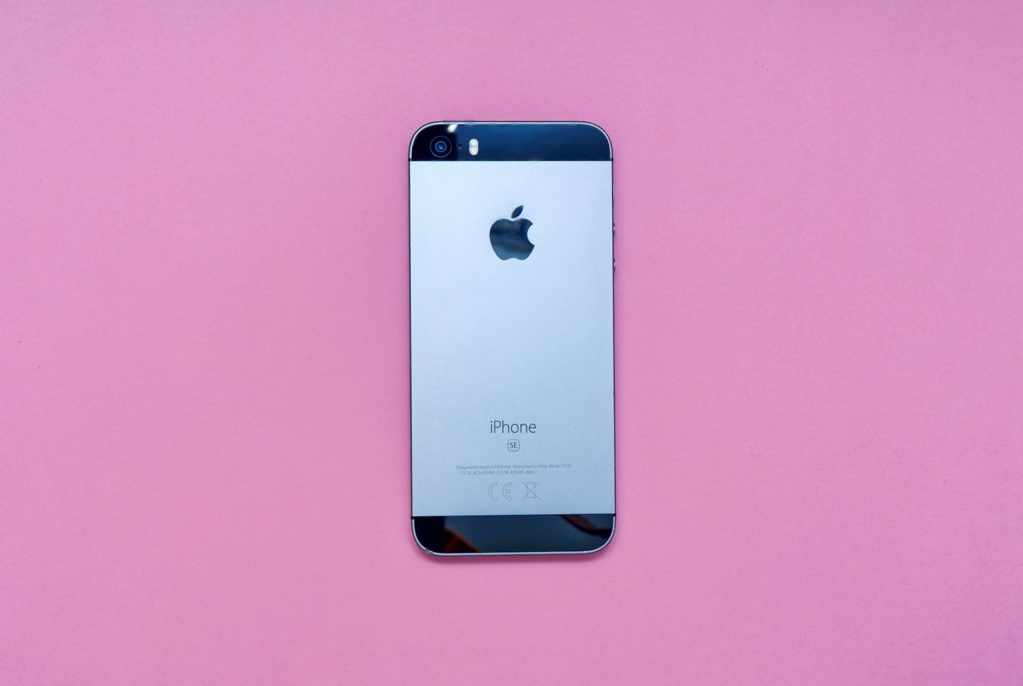 iPhone SE 4 може да открадне от продажбите на флагманите на Apple с тази функция