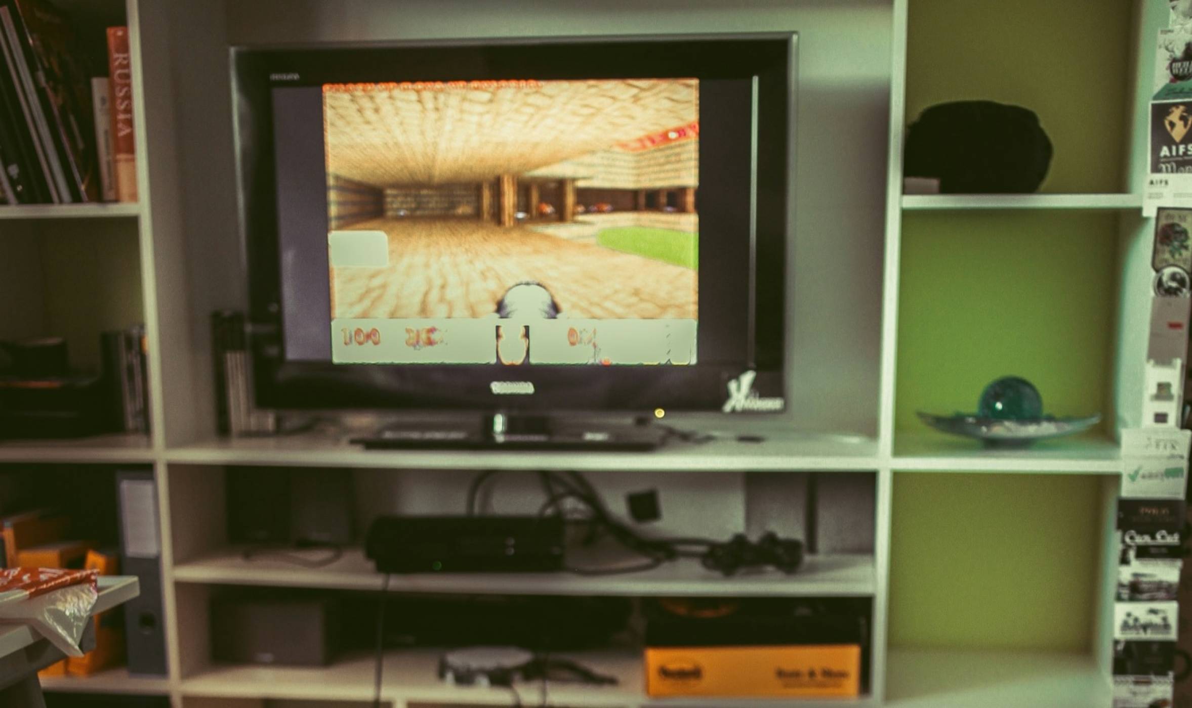 Това издание на Doom е толкова специално, че дори кутията му може да подкара Doom