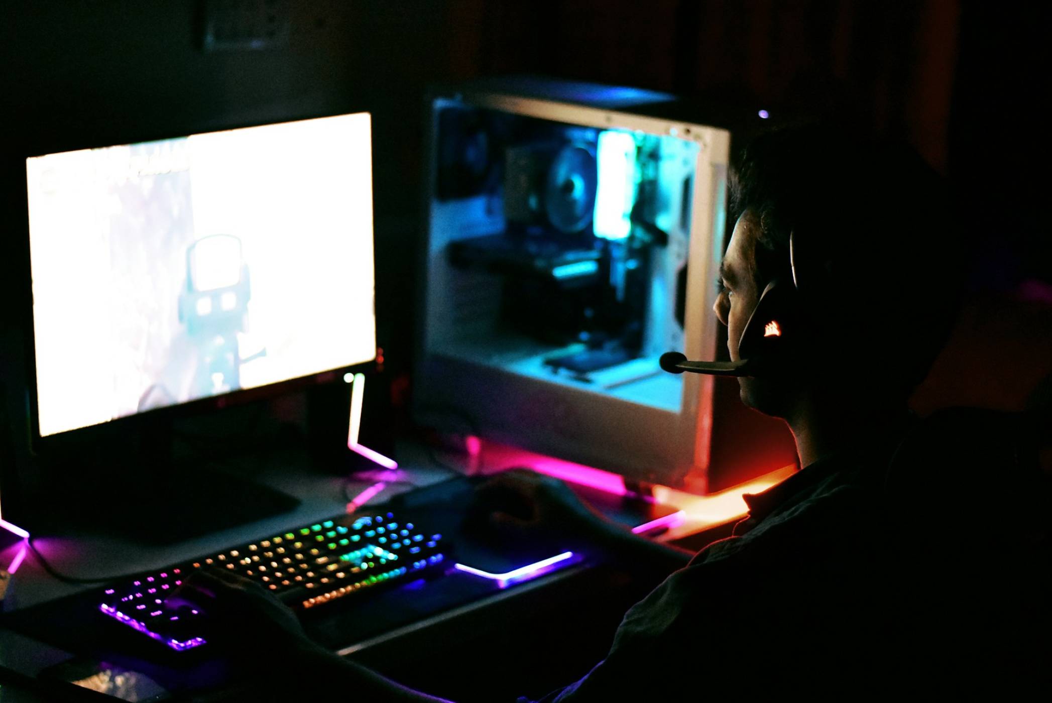 Работи се по нова Starcraft игра, но тя може да не е това, което искате