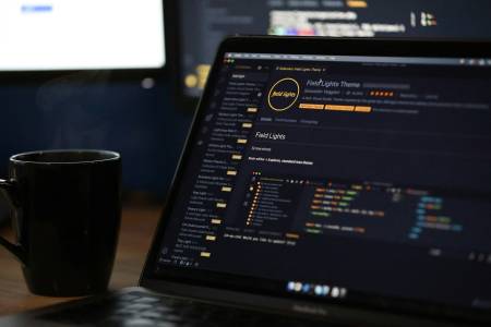 Изкуствен интелект вече пише 30 процента от кода на Microsoft и цифрата ще се увеличава