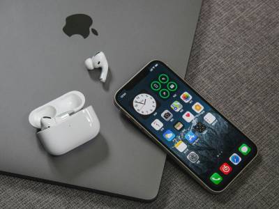 Сгъваемият iPhone ще разчита на тези две ключови предимства