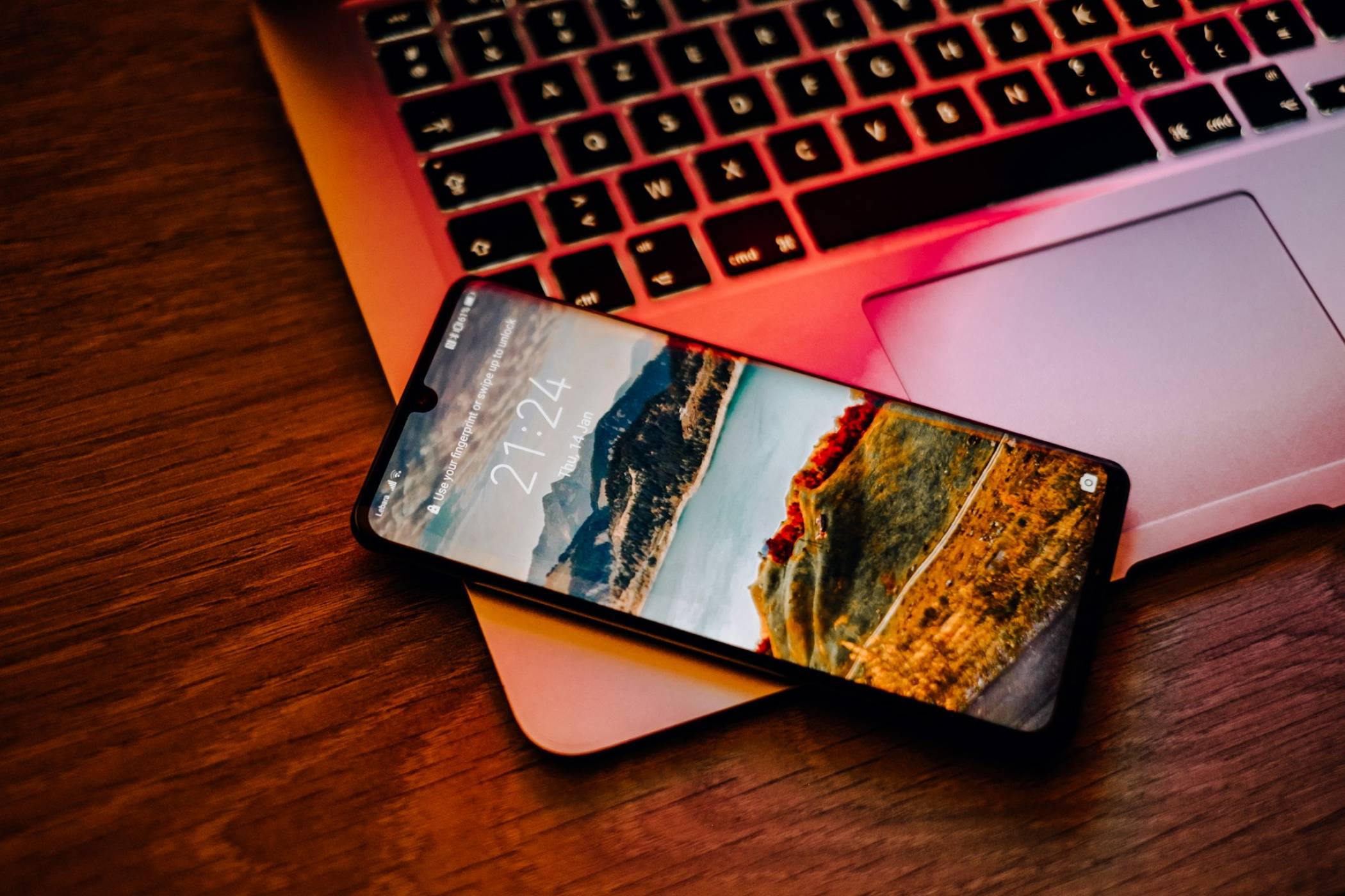 От Китай се задават облаци на хоризонта за Android и кръстопът за Samsung