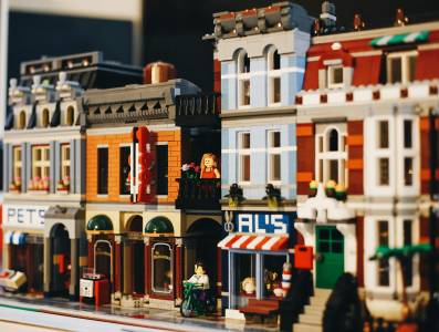 С LegoGPT може да създадете свои дизайни на популярния конструктор