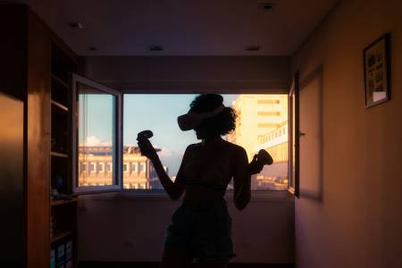 С 5000 пиксела на инч и 8К резолюция този OLED панел за VR на Samsung ще ви накара да забравите реалния свят