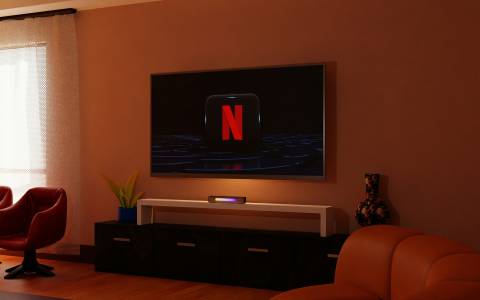Netflix ще ви разсейва с реклами от ИИ по време на предаванията си от догодина