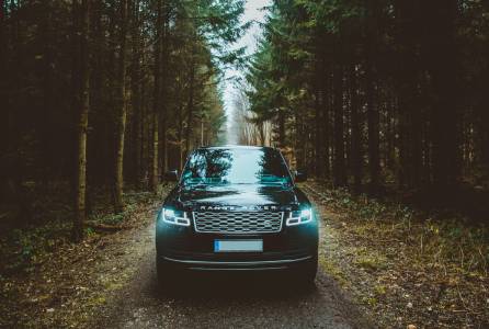 61 000 души вече чакат нетърпеливо първия е-джип на Range Rover