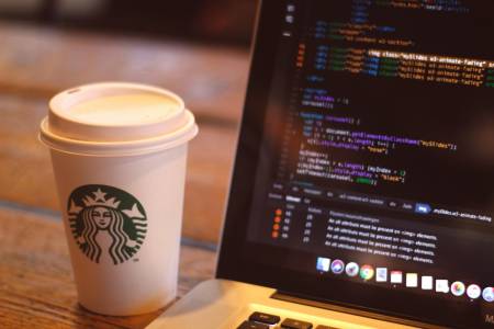 Този телефон с аромат на кафе би изглеждал на място в менюто на Starbucks