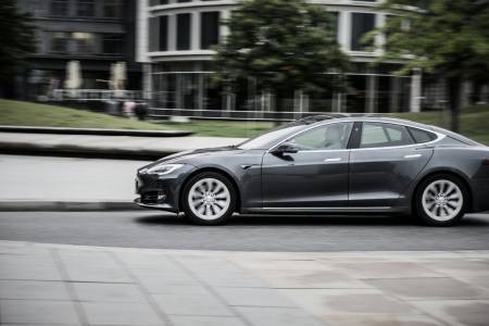 Новите Model S и X на Tesla предлагат само минимални визуални промени