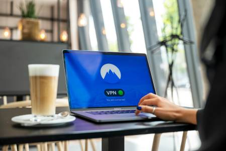 Този опасен малуер се маскира като популярна VPN услуга
