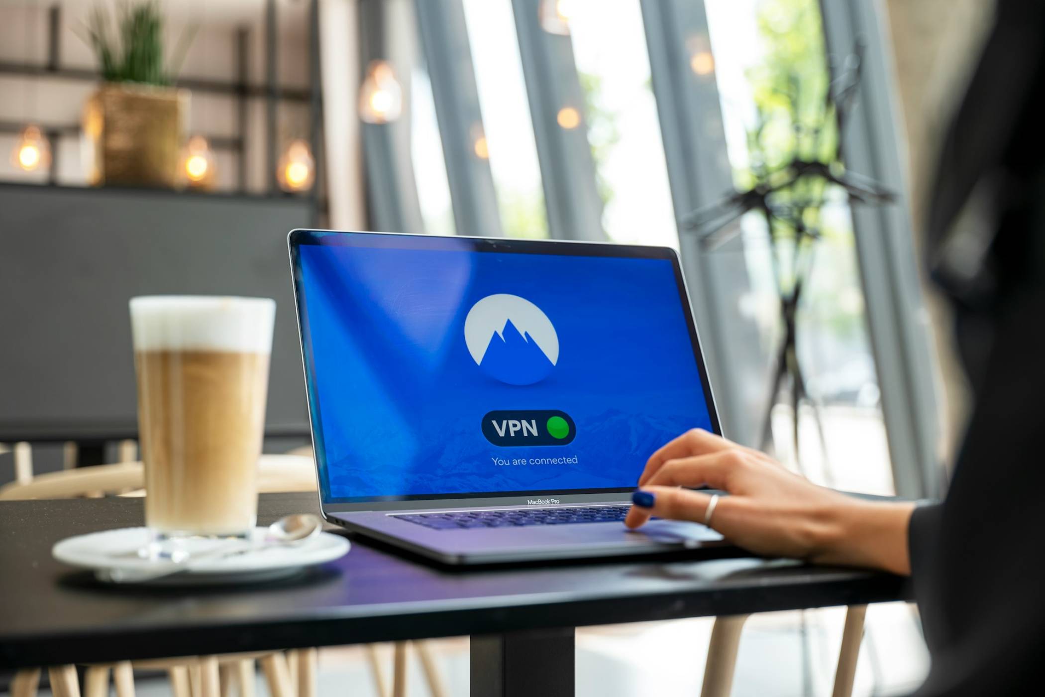 Този опасен малуер се маскира като популярна VPN услуга