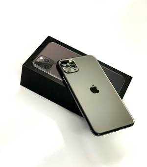 Производството на сгъваемия iPhone започва тази есен с цел - премиера през 2026 г.