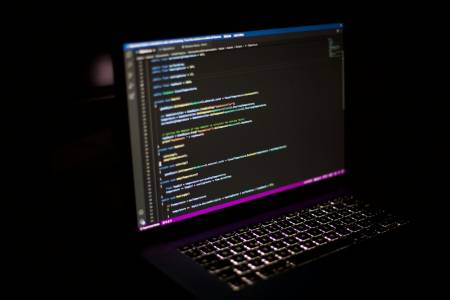 Гигантска DDoS атака изпрати еквивалента на 10 000 филма към един IP адрес