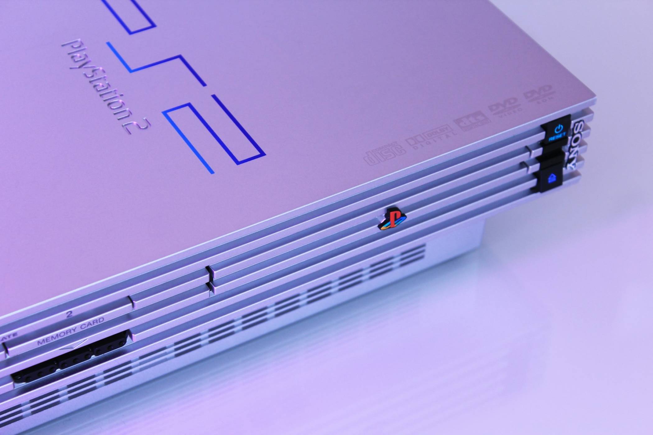 Windows 95 на PlayStation 2 работи толкова добре, колкото сте очаквали (ВИДЕО)