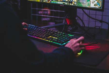 Всеки служител на Valve печели по 3.5 млн. долара само от комисионни в Steam