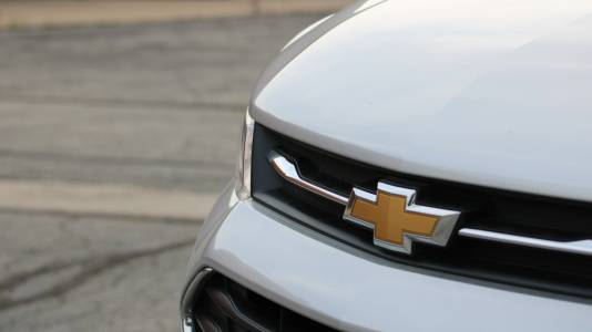 Chevrolet постави световен рекорд за най-дълъг пробег на е-кола с едно зареждане