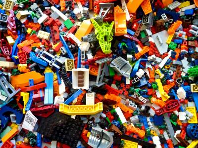Ентусиазъм, програмиране и строител LEGO превърнаха в реалност първия 3D принтер от прочутия конструктор