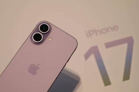 Въпреки по-мощния си процесор, iPhone 17 Pro Max изгуби битката на титаните с Galaxy S25 Ultra в тест за бързина