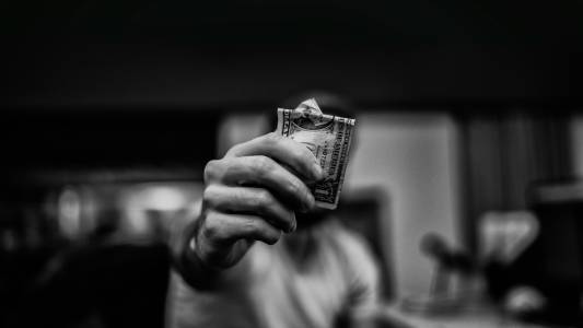 ИИ балонът е 17 пъти по-голям от .com истерията и 4 пъти повече от ипотечната криза от 2008 г.