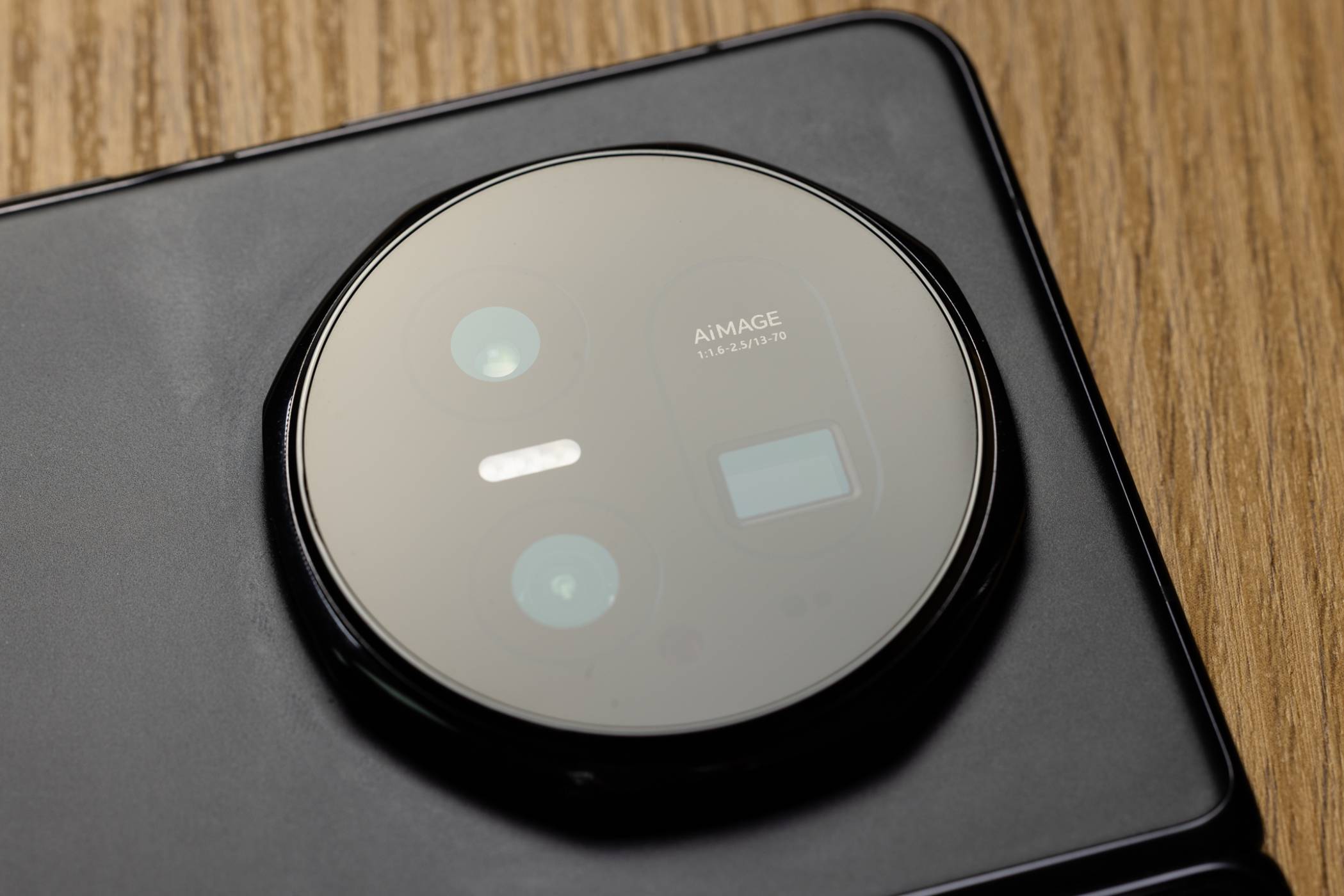 Следващият голям скок: защо смартфонът ще стане вашият личен  AI център