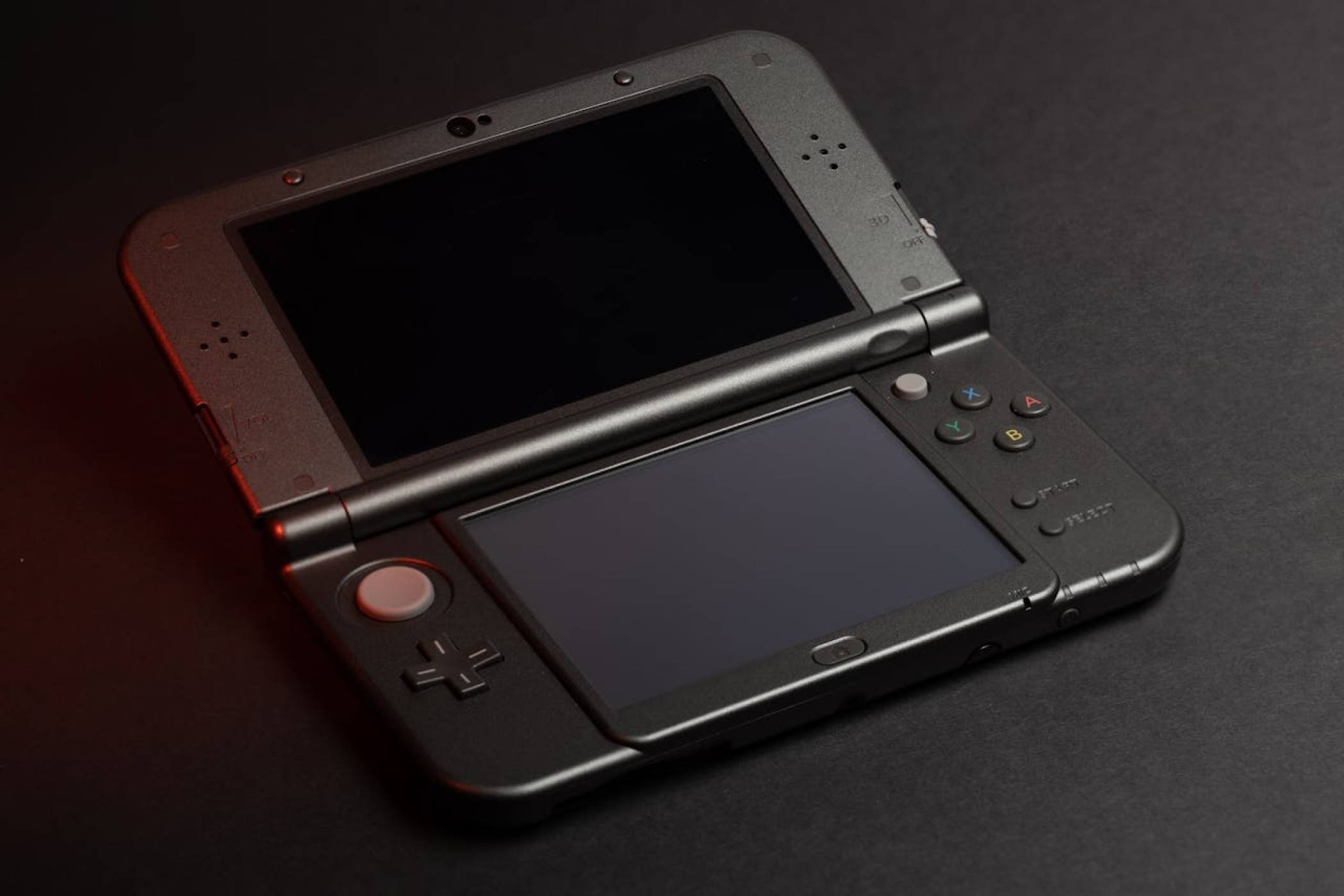 Цените на Nintendo 3DS скочиха до небето в eBay, конкурирайки се с цената на новия Switch 2