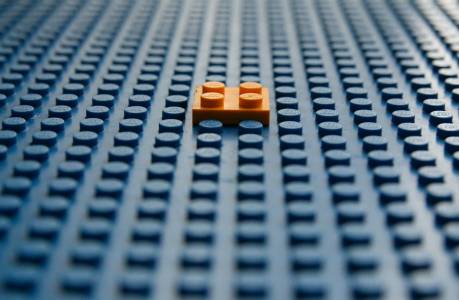 Умна тухличка: Smart Brick е натъпкан с технология конструктур на Lego за дигиталния ни свят