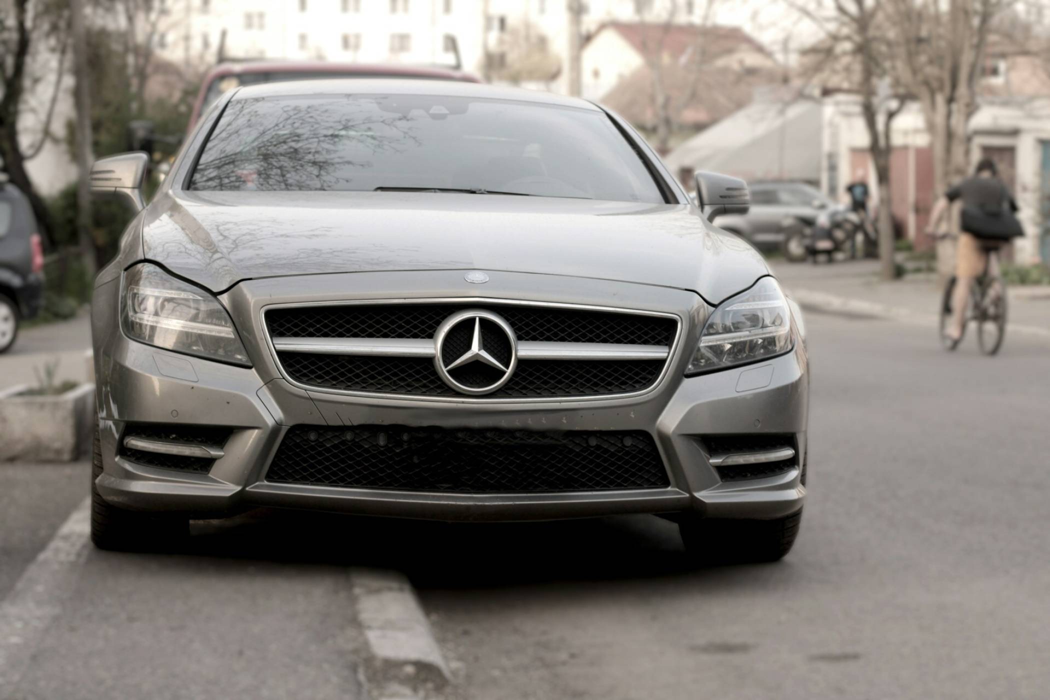 Подготовка на автостъклата за зимата – предотвратяване на заледяване и напукване