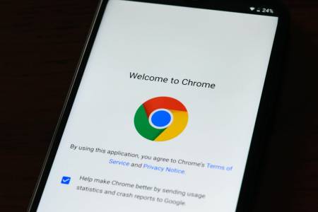 Google позволява на Chrome да стартира успоредно с компютъра ви - и да товари RAM паметта с летящ старт